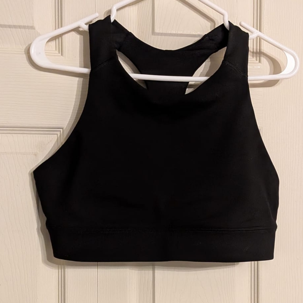 🤯 2/$15 Old Navy Active Black Racerback Sports Bra, Size Large (L)